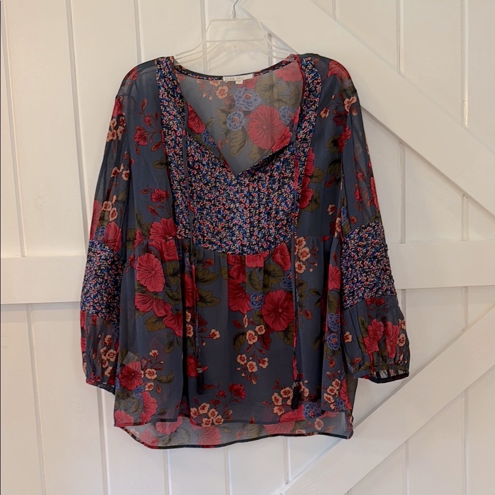 Elegant Floral Blouse - Dark Blue and Red